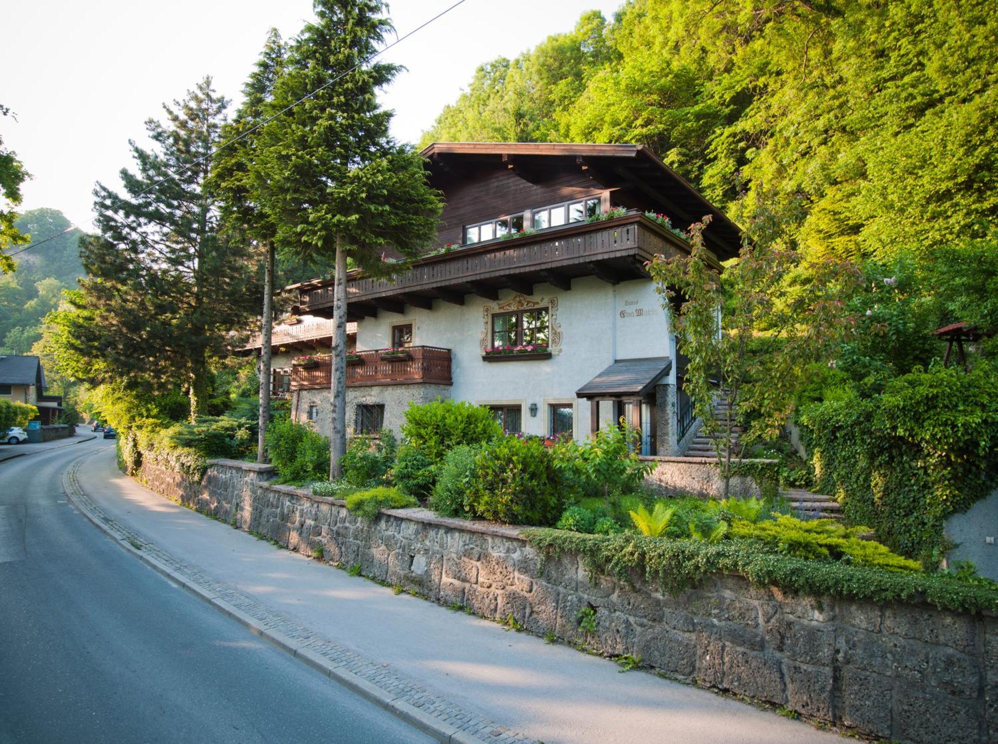 Studio Mit Gartenterrasse Salzburgo Exterior foto